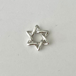 Perfect .925 solid sterling silver Star Charm. Charming on a necklace or bracelet; add it to a charm ring to customize your look; coordinate it with other charms to reflect your personal style and story.