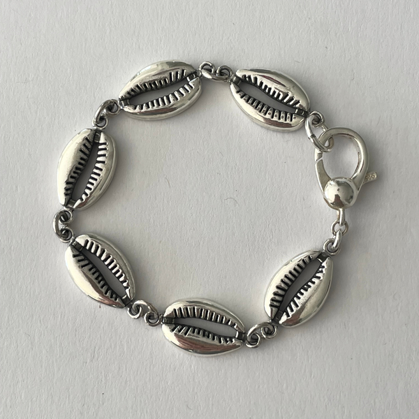 Shell on sale bracelet silver