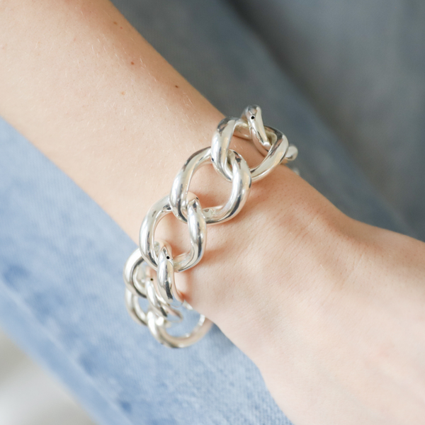 chunkychainlinkbraceletstyled-