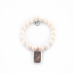 Jai Style Bracelet | Polished Cream Bone with Authentic Thai Amulet